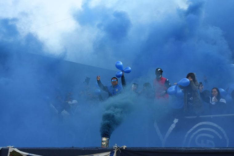 Mucho azul en la tarde mendocina de clásico Foto: Santiago Tagua/MDZ