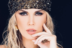 Viviana Canosa rompe esquemas con su look boho y denim edgy. Foto: Instagram: @vivianacanosaok