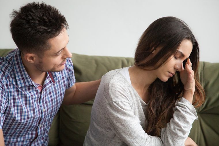 Nadie se salva: 10 señales para detectar una infidelidad Expertas desarrollaron 10 indicios para que te des cuenta si tu pareja es infiel. Foto: Freepik
