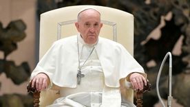 Sir Elton John, declarado admirador del papa Francisco, criticó duramente la postura de la Iglesia católica sobre el matrimonio gay. Foto: REUTERS