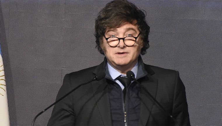 Javier Milei había ocupado el primer puesto en la encuesta de junio. Foto: Juan Mateo Aberastain/MDZ