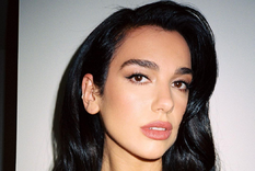 Dua Lipa se viste de sirena para la nueva película de Barbie Dua Lipa sorprende a sus fans luego de confirmar su participación en la película de Barbie. Foto: Instagram