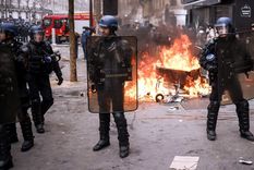 Muerte, violencia y disturbios en Francia por la muerte de Nahel. Foto: Efe.