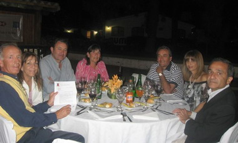 Una postal de la cenaa y entrega de premios en el Golf Club Andino. Foto: Gentileza
