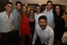 Rodrigo Carrizo, Pablo Gordon, Felicitas Oyhenart, Florencia Rodríguez Petersen, Gonzalo Conti, Juan Manuel Quiroga, Fabiola Giampetri y Juan Andrés Tuzzi. Foto: ALF PONCE MERCADO / MDZ