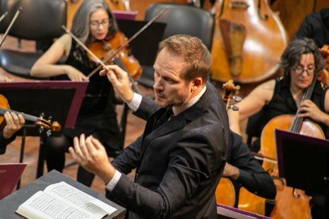 Un fin de semana con artistas locales e internacionales y espectáculos para todos los gustos. Un fin de semana con artistas locales e internacionales y espectáculos para todos los gustos.