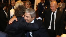 Javier Milei y el ministro de Economía Luis Caputo. Javier Milei y el ministro de Economía Luis Caputo.