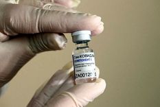 La vacuna Sputnik V se coloca en 70 países, entre ellos Argentina.