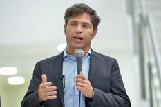 Axel Kicillof participó de la inauguración de una sede partidaria en La Plata que llevó el nombre de Raúl Alfonsín y generó el repudio inmediato de la UCR local, quienes lo acusaron de apropiación de la figura del expresidente Foto: Noticias Argentinas
