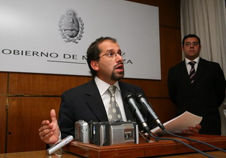 Cazabán eludìó a los legisladores.