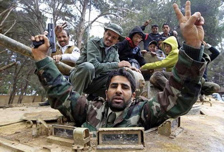 La situación en Libia fue analizada por los miembros de la OTAN. Foto: EFE