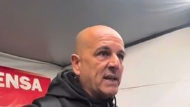 San Martín consiguió su primer triunfo en el torneo, pero el DT Christian Corrales se fue muy molesto del estadio. San Martín consiguió su primer triunfo en el torneo, pero el DT Christian Corrales se fue muy molesto del estadio.