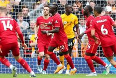 Mané empató el partido y en el segundo tiempo había metido el gol que le daba la Premier League al Liverpool pero se lo anularon por offside.