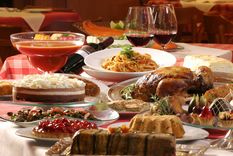 la mesa de las fiestas tendra una base de 1400 pesos