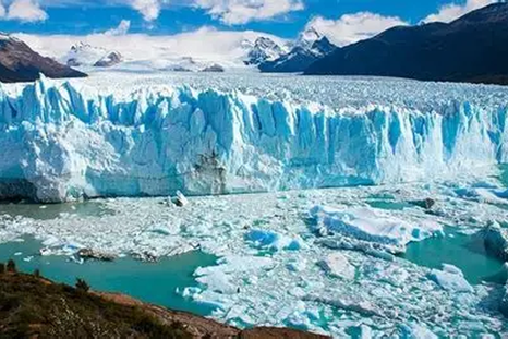 La necesaria nueva Ley de Glaciares, que se espera se ajuste mas a una verdadera Gestión Ambiental La necesaria nueva Ley de Glaciares, que se espera se ajuste mas a una verdadera Gestión Ambiental