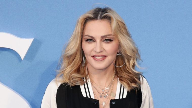 Foto: https://www.20minutos.es/noticia/4924629/0/madonna-y-el-rapero-50-cent-se-enzarzan-en-una-guerra-de-insultos-bruja-mala-celoso-misogino/