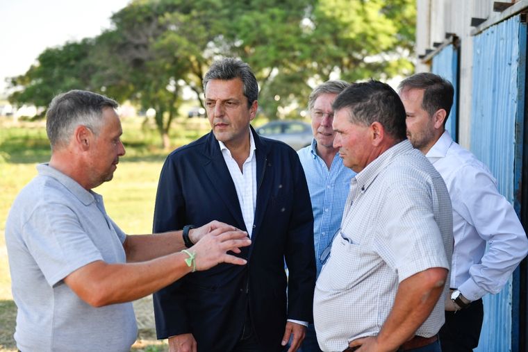 Sergio Massa Sergio Massa con tamberos en Villa María Foto: Télam