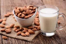 leche de almendras Foto: Shutterstock
