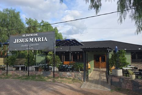 Clásico de la gastronomía, El Patio de Jesús María, ahora en El Challao. Clásico de la gastronomía, El Patio de Jesús María, ahora en El Challao.