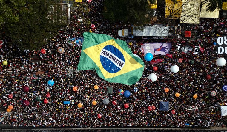 Río de Janeiro atraviesa una crisis que refleja la polarización en Brasil.