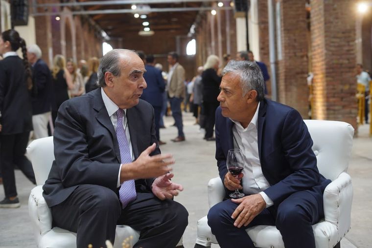 El gobernador mendocino volverá a verse las caras con el minstro tras la Fiesta de la Vendimia Foto: Crédito: @GAFrancosOk