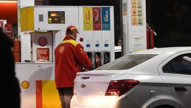 Nueva suba de la nafta y el gasoil. Foto: Santiago Tagua/MDZ