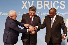 Lula da Silva, Xi Jinping y Cyril Ramaphosa Foto: EFE