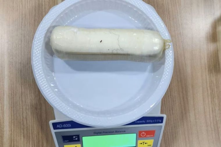 Una mujer argentina fue condenada en Bali a 7 años por traficar cocaína en su cuerpo.