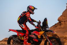 El salteño aprovechó una jornada extensa y exigente para acercarse a los líderes de la categoría motos. El salteño aprovechó una jornada extensa y exigente para acercarse a los líderes de la categoría motos.