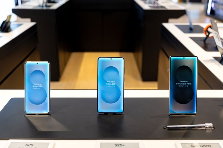 Los nuevos teléfonos de la línea intermedia de Samsung combinan un excelente rendimiento con un precio competitivo en el mercado.