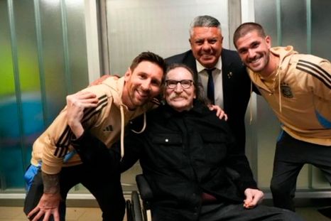 Charly Gracía y Messi se encontraron tras Argentina-Venezuela. Charly Gracía y Messi se encontraron tras Argentina-Venezuela.
