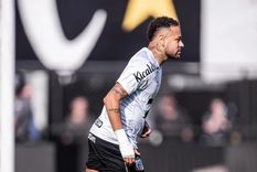 La decisión de Neymar en Santos tras pedir durante años la prohibición del césped sintético en el fútbol.