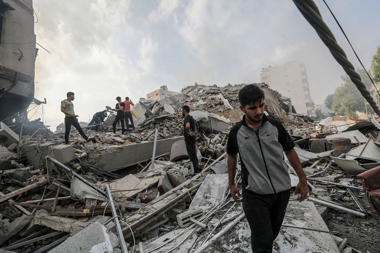 Israel continúa bombardeando la Franja de Gaza Foto: EFE