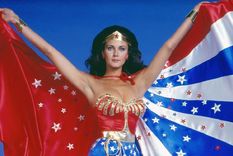 Lynda Carter, considerada por muchos como la emblemática Mujer Maravilla.