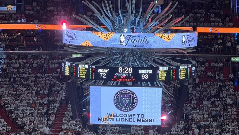 La NBA le dio la bienvenida a Messi.