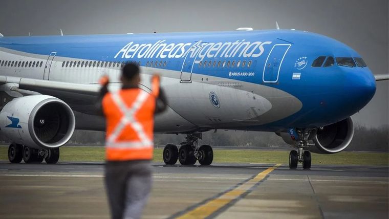 Aerolíneas Argentinas lanzó un descuento clave en todos sus vuelos. Aerolíneas Argentinas lanzó un descuento clave en todos sus vuelos.