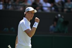 Sinner avanza sin problemas en Wimbledon, mientras se despiden Musetti y Bublik Sinner avanza sin problemas en Wimbledon, mientras se despiden Musetti y Bublik