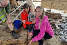 tumba vikinga Noruega Los propietarios de la casa llamaron a expertos para analizar el sitio. Foto: Twitter / Sciencianorway.no