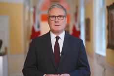 El primer ministro Keir Starmer hizo el anuncio a través de la red social X