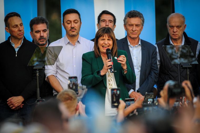 El apoyo que recibieron Patricia Bullrich y Mauricio Macri de la mano de la Juventud PRO