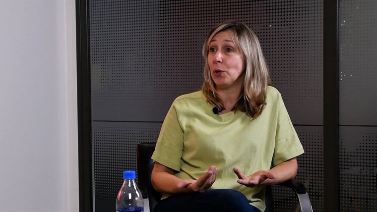 Myriam Bregman en la redacción de MDZ Online Foto: Maximiliano Ríos/MDZ