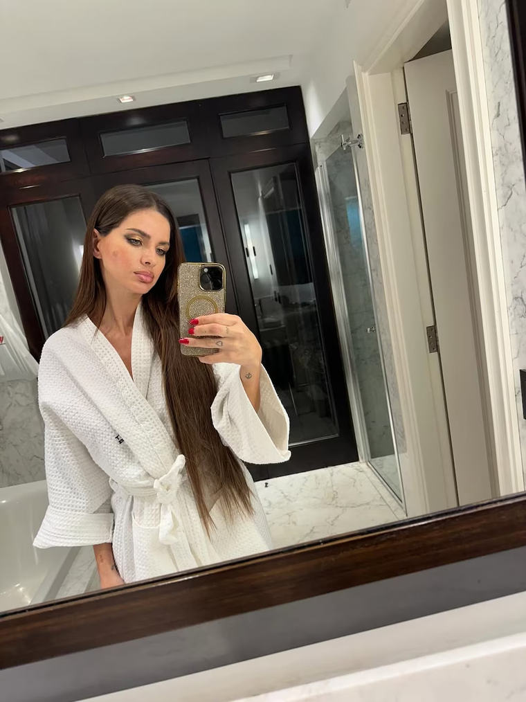 El look detrás de cámaras. El look detrás de cámaras.