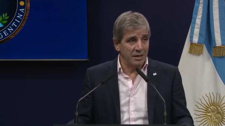 El ministro de Economía, Luis Caputo.