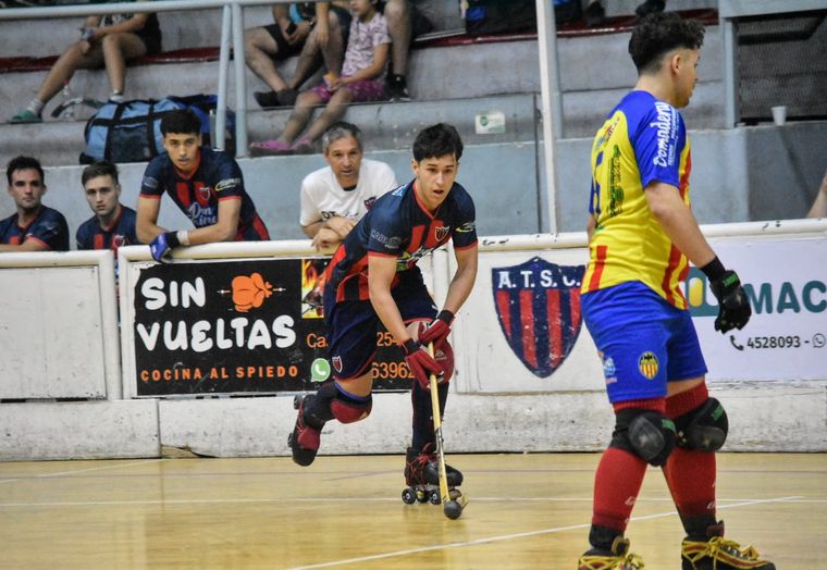 Talleres cayó ante Valenciano y se despidió de la Superliga. Foto: AMP