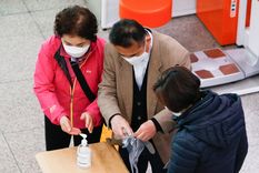 experto surcoreano desestima que curados de coronavirus puedan volver a infectarse