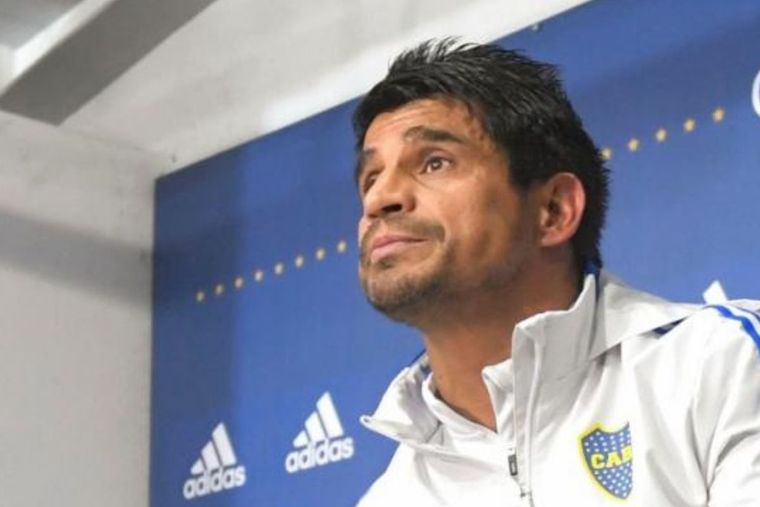 Hugo Ibarra El técnico realizó un cambio respecto de los que jugaron contra Patronato.