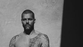 El último tatuaje el cantante se lo hizo en plena cuarentena y representa a sus cuatro hijos.