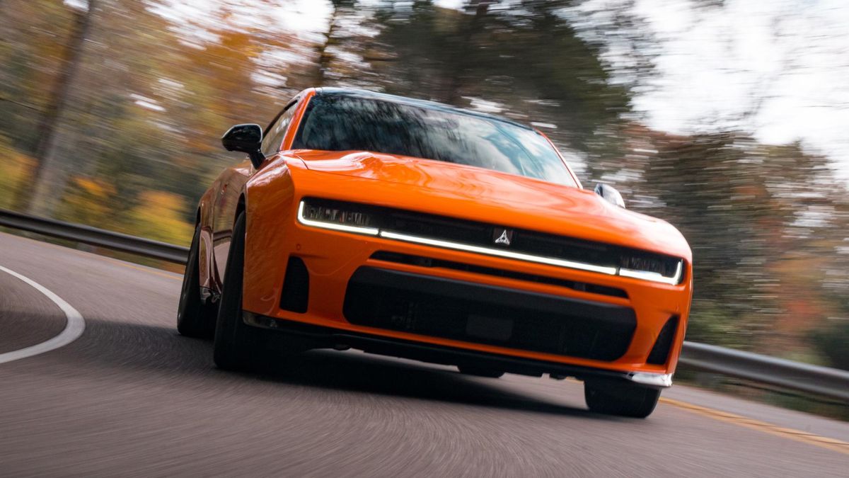 Todo sobre el nuevo Dodge Charger: versiones, rendimiento y 