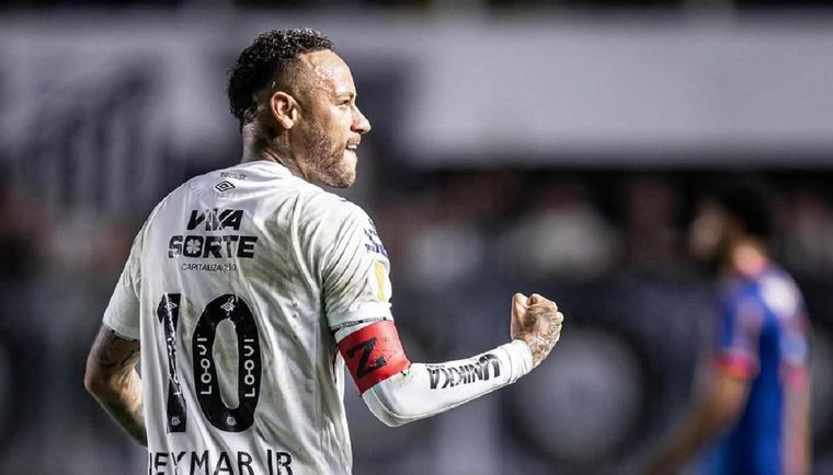 El retorno de Neymar al Santos no fue tan bueno como se esperaba. El retorno de Neymar al Santos no fue tan bueno como se esperaba.