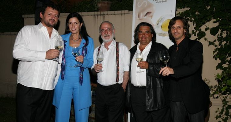 Christophe Krywonis, Margareth Henríquez, Ramiro Rodríguez Pardo, Paul Bondoux y Pablo Massey. Foto: Gentileza